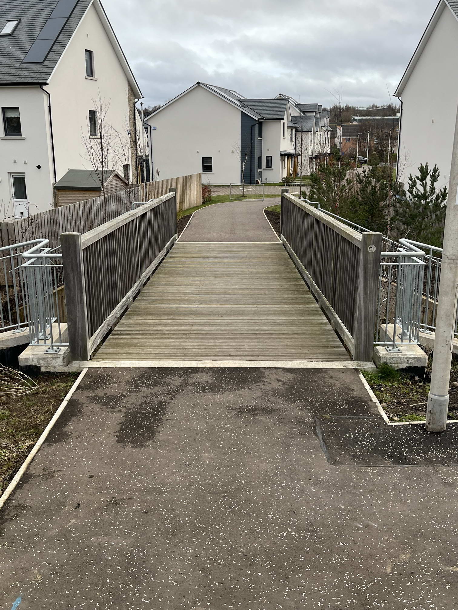 PEDESTRIAN BRIDGE STRAITON